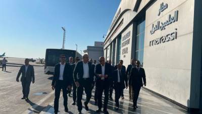 جولة تفقدية لوزير الطيران بمطار العلمين لمتابعة الاستعدادات النهائية قبل انطلاق النسخة الثانية من معرض العلمين «EIAS 2026»