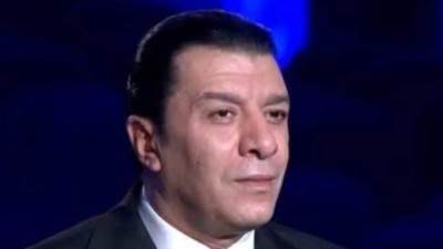 مصطفى كامل يكشف تفاصيل إصابته في الساحل الشمالي ويطمئن جمهوره: «قدر الله وما شاء فعل»