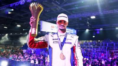 باسكال فيرلاين يتوج ببطولة العالم (للفورمولا إي – formula e) مجددًا مع فريق بورشه وفريق جاجوار يفوز بالموسم