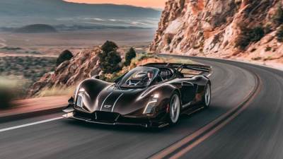 كزينغر تكشف عن 21C Spyder مطوّرة وفق فلسفة "المقاتلات الأرضية"