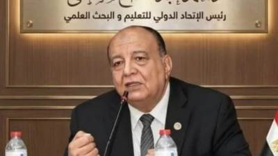 رئيس الاتحاد الدولي للتعليم والبحث العلمي: مجموع الثانوية العامة لا ينبغي أن يكون حكمًا نهائيًا على مستقبل الخريج
