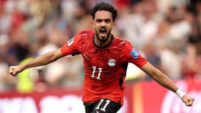 زيكو يقود هجوم منتخب مصر أمام أنجولا