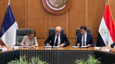 وزير التعليم يوقع بروتوكول تعاون مع شركة «RATP Dev» والوكالة الفرنسية للتنمية لإنشاء مدرسة للتكنولوجيا التطبيقية لإعداد كوادر فنية لقطاع النقل