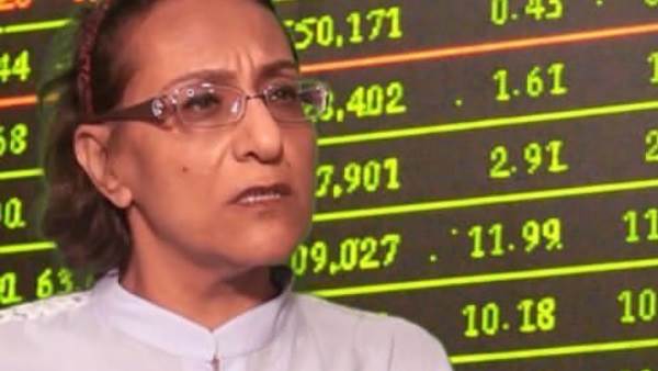 محرر السوق العربية فى جولة فى محلات المحمول وشارع عبد العزيز