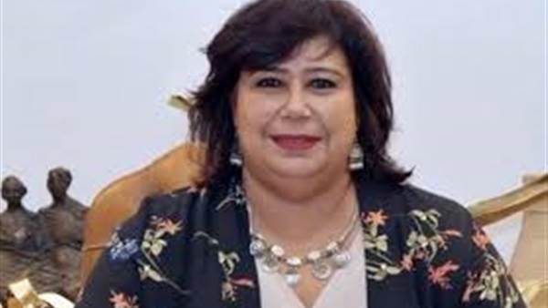 محرر السوق العربية يتحدث إلى الفلاحين