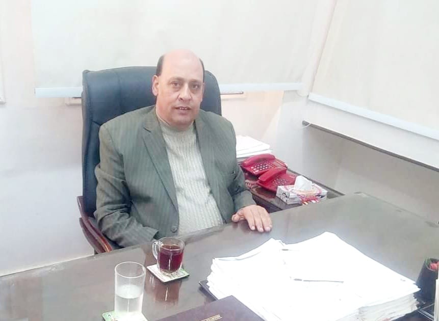 «خالد عبدالفتاح» ..الجندي المجهول في مصر الوسطي لتوزيع الكهرباء